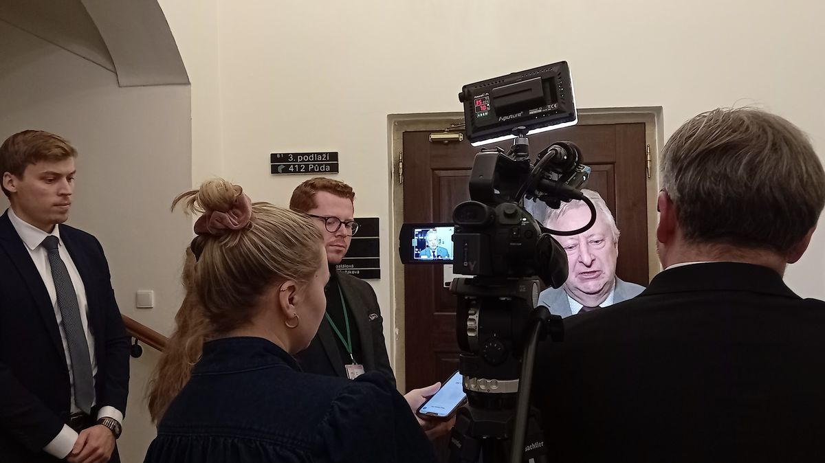 U Zůny náhle skončil syn „Velkého Vlada“. Dělal spojku do parlamentu